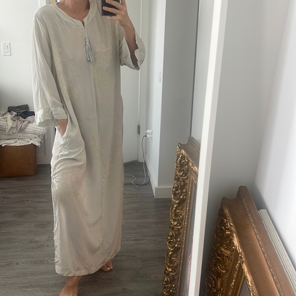 lejaby Intimates & Sleepwear Lejaby Paris Silk House Dress Poshmark